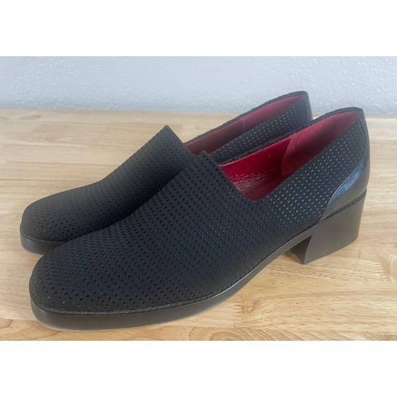 Donald J. Pliner Keesa Black Soft Stretch Fabric Low Heel Bootie Loafer Size 9 N - Picture 1 of 9